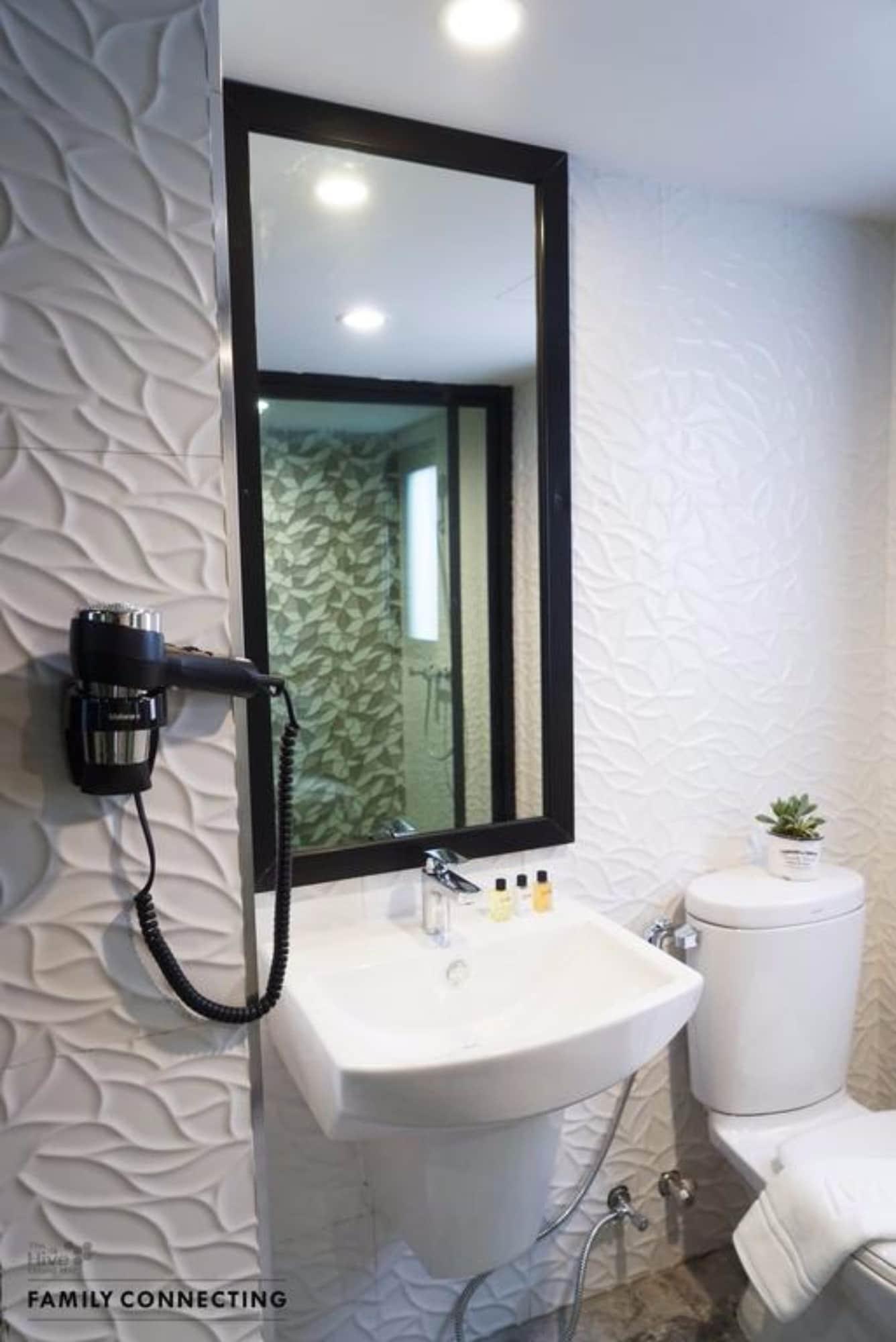 The Hive Chiang Mai Hotel מראה חיצוני תמונה
