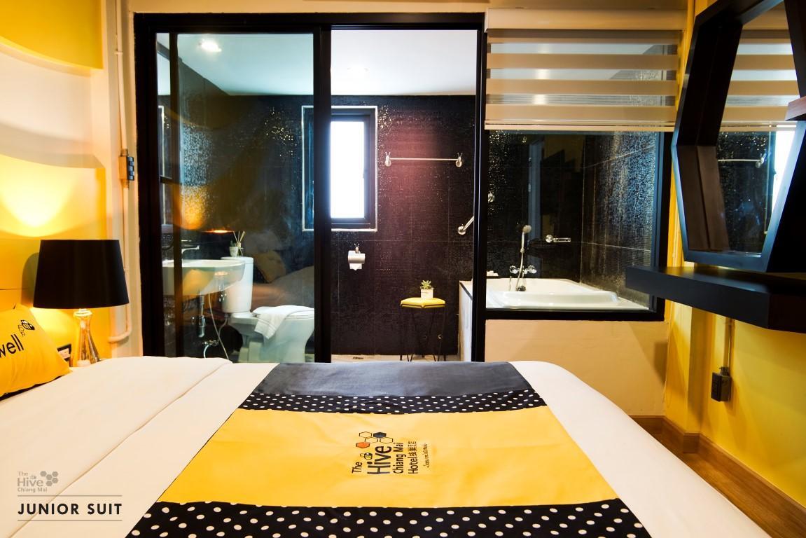 The Hive Chiang Mai Hotel מראה חיצוני תמונה
